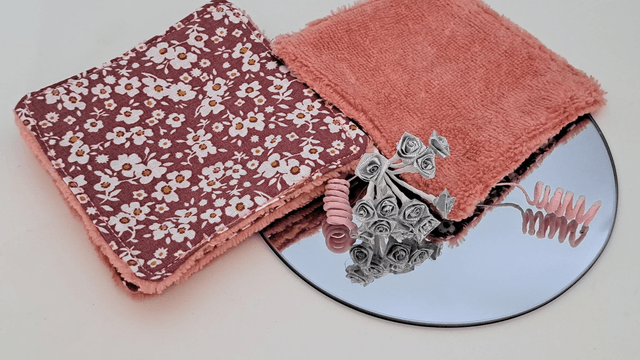Carrés démaquillants ou pour la toilette x4